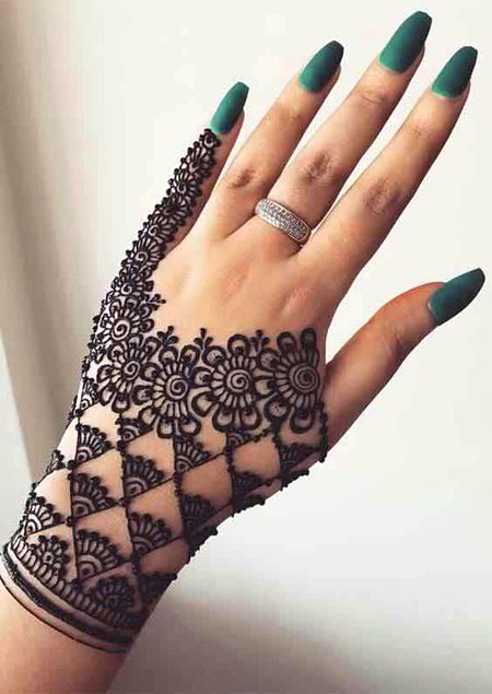 Mehndi Design image