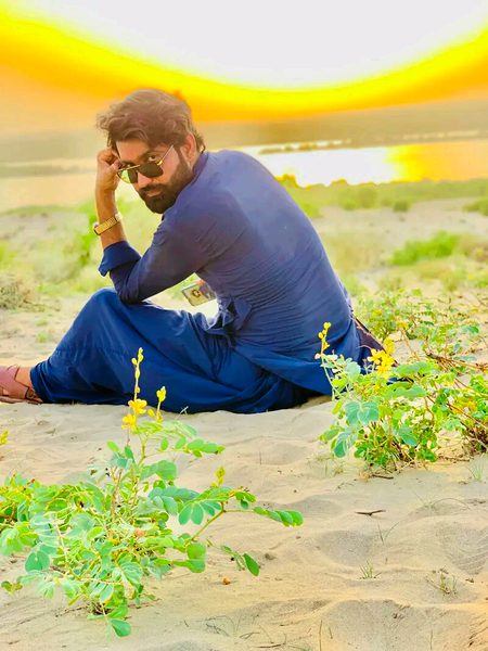 Beautiful People image