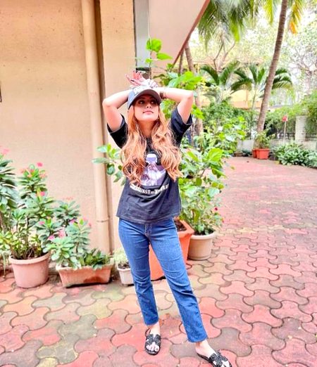 Beautiful People image