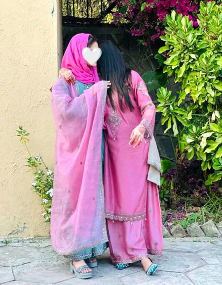 Beautiful People image
