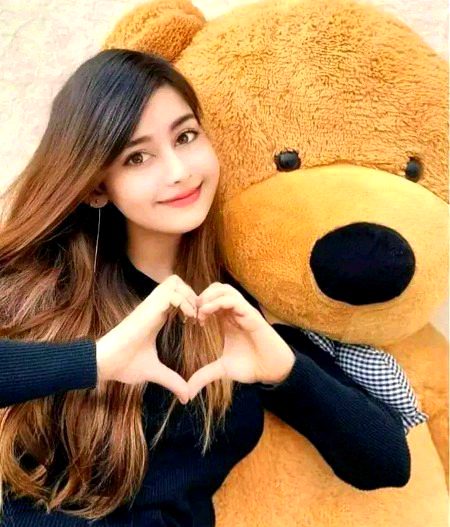 Beautiful People image