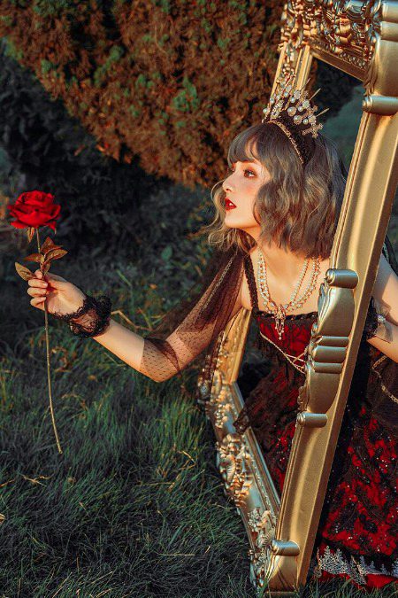 Beautiful People image