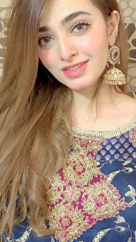 Pakistani Celebs image