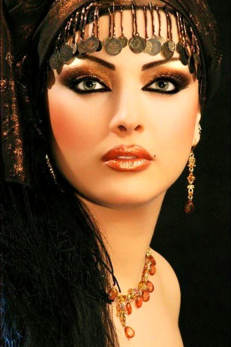 Beautiful People image