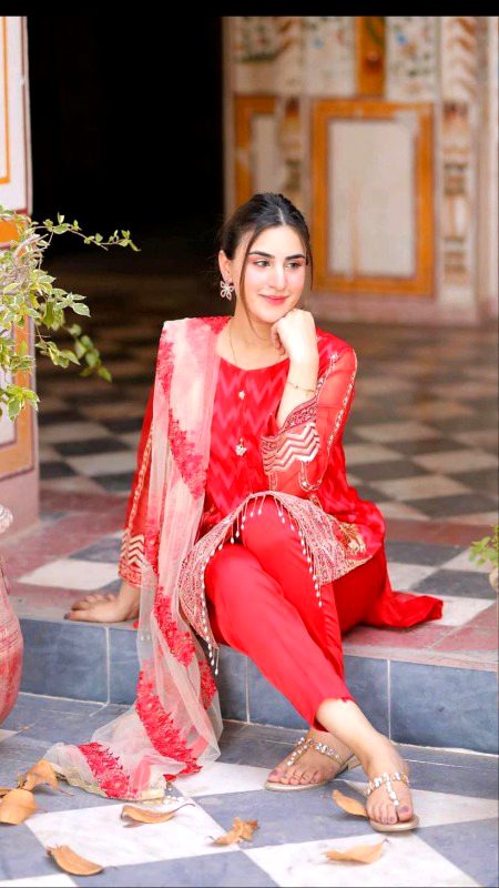Pakistani Celebs image