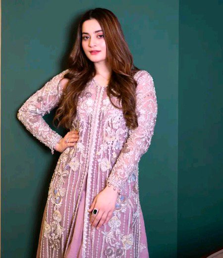 Pakistani Celebs image