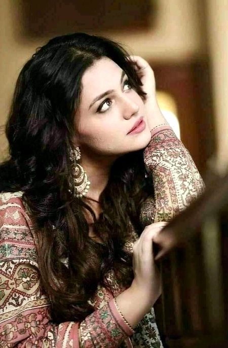 Pakistani Celebs image