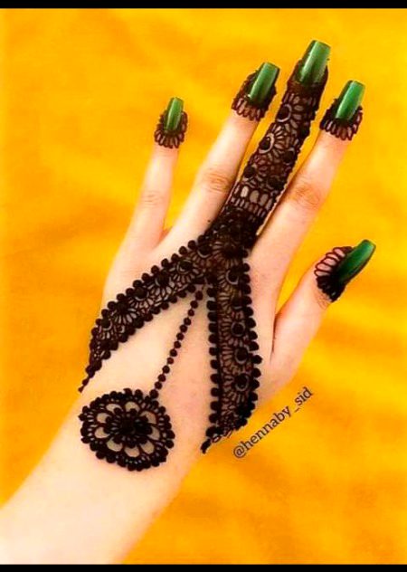 Mehndi Design image