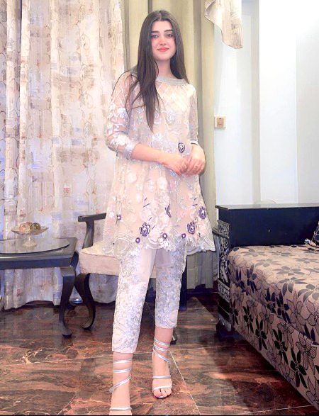 Beautiful People image