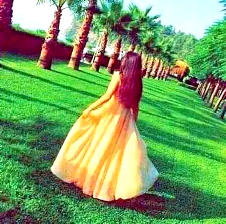 Beautiful People image
