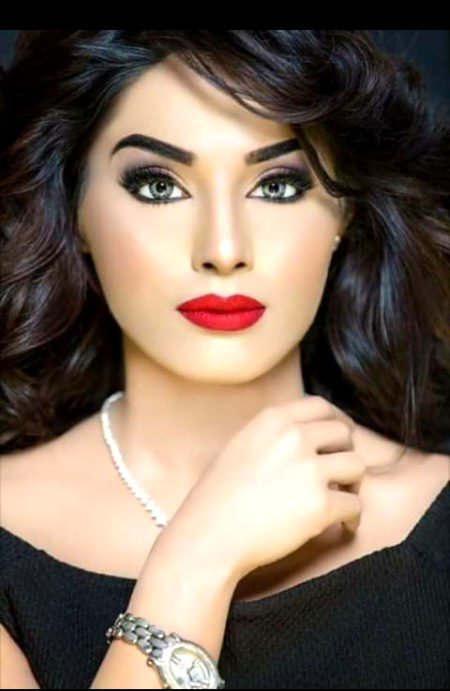 Beautiful People image