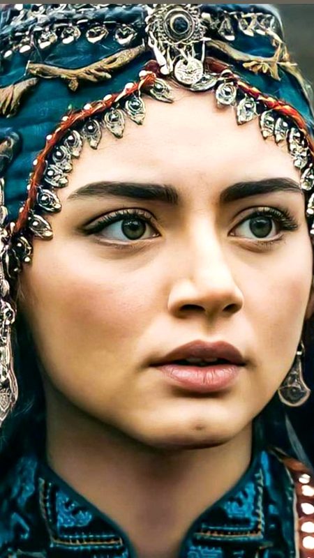 Turkish Celebs image