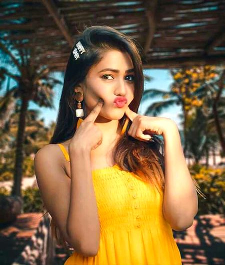 Beautiful People image