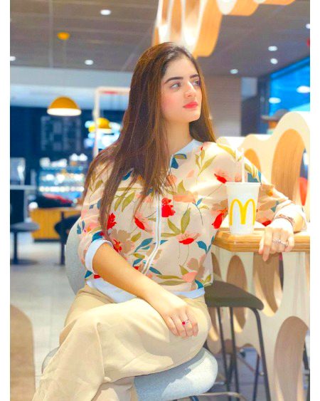 Beautiful People image