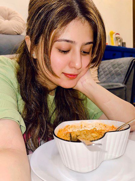 Beautiful People image