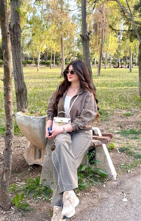 Beautiful People image