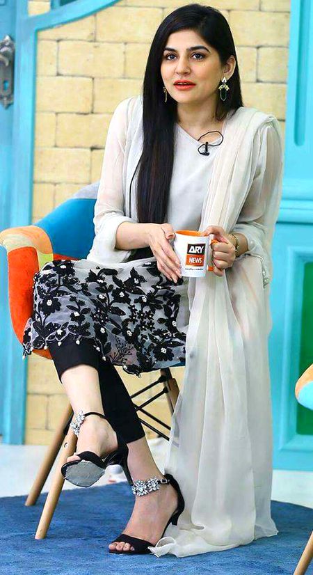 Pakistani Celebs image