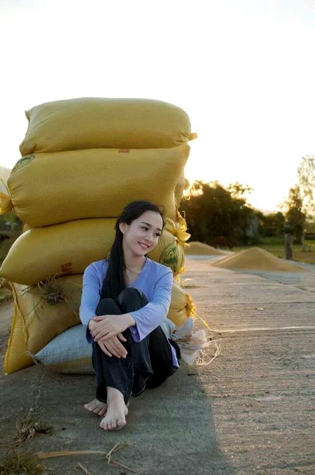 Beautiful People image