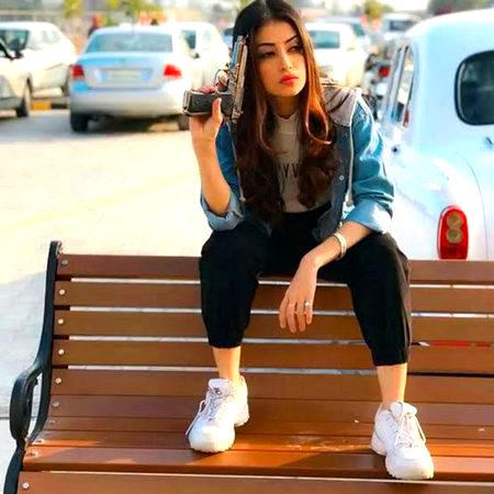 Beautiful People image