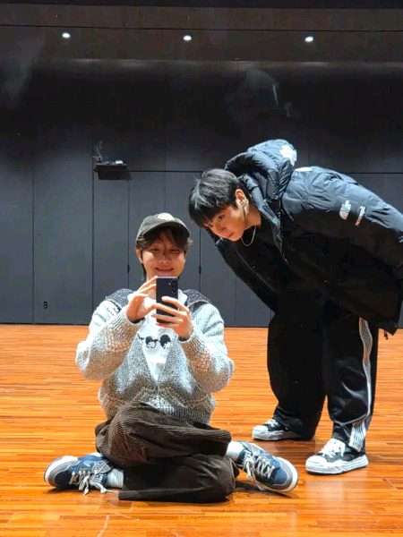 Beautiful People image