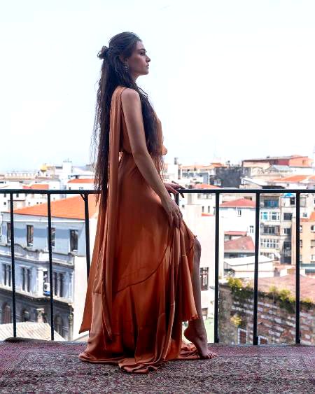 Turkish Celebs image