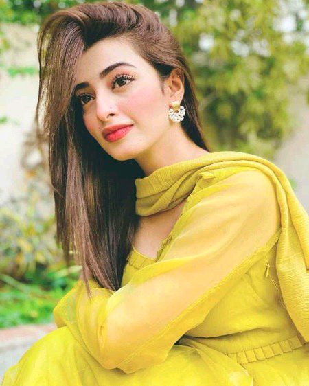 Pakistani Celebs image