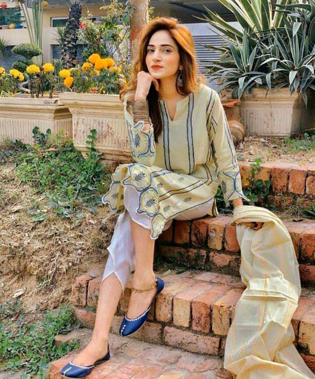 Beautiful People image