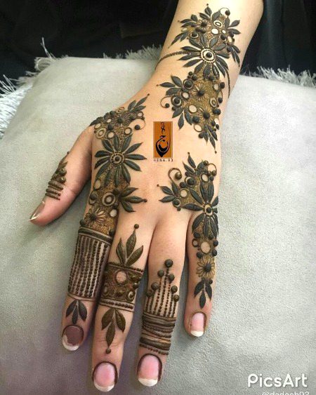 Mehndi Design image