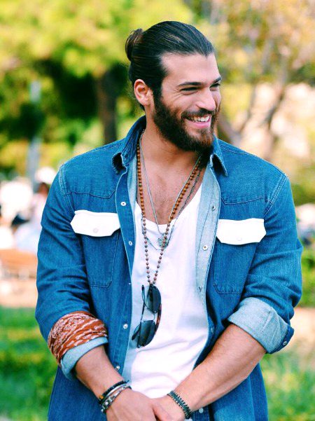 Turkish Celebs image