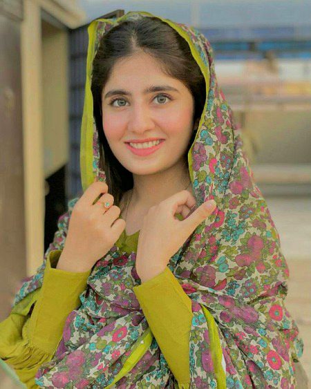 Beautiful People image