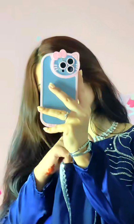 Beautiful People image