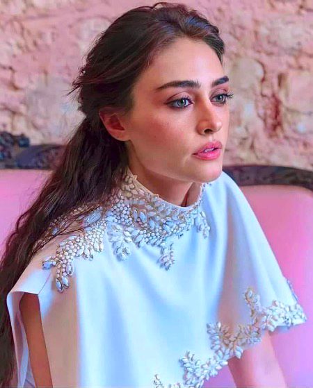 Turkish Celebs image