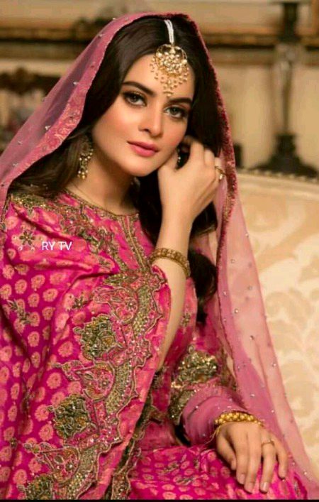 Pakistani Celebs image