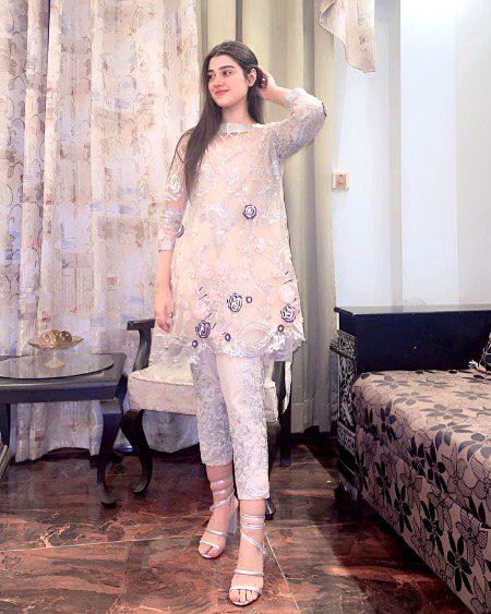 Beautiful People image