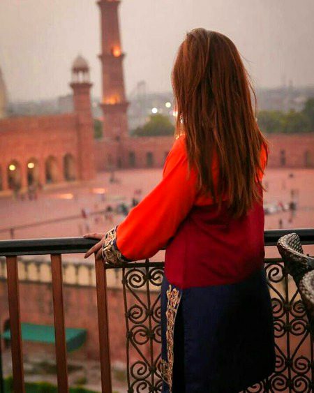 Beautiful People image