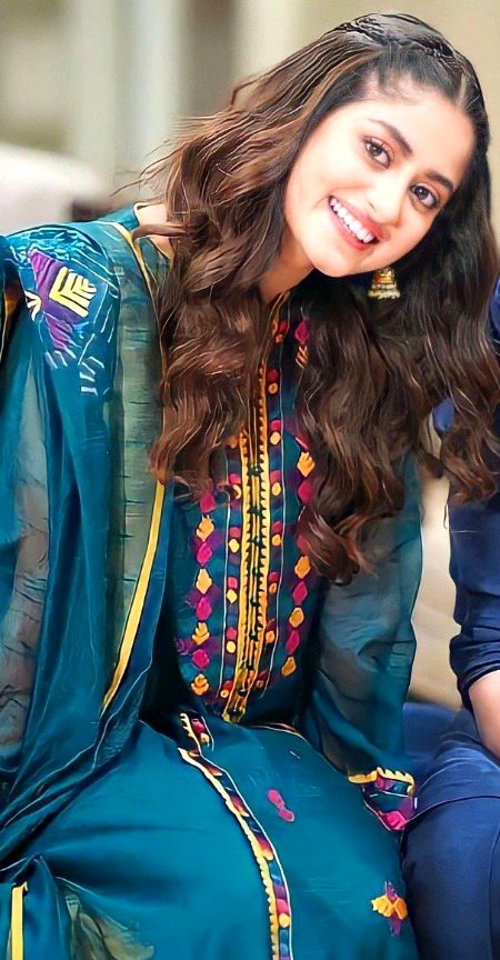 Pakistani Celebs image