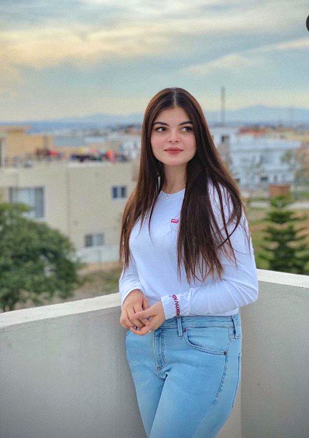 Beautiful People image