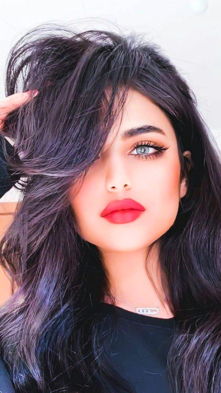 Beautiful People image