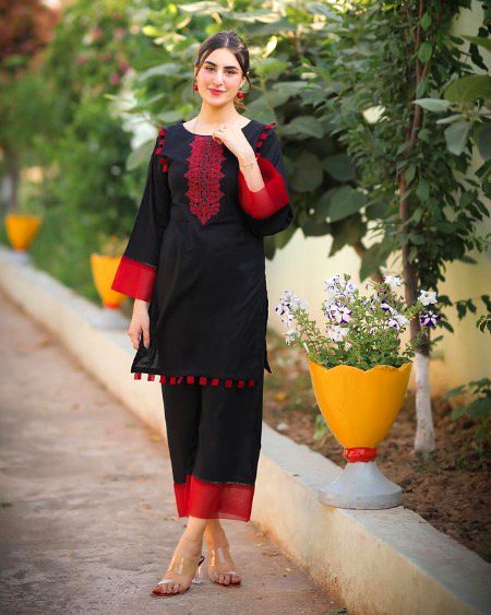 Pakistani Celebs image