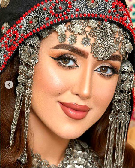 Beautiful People image