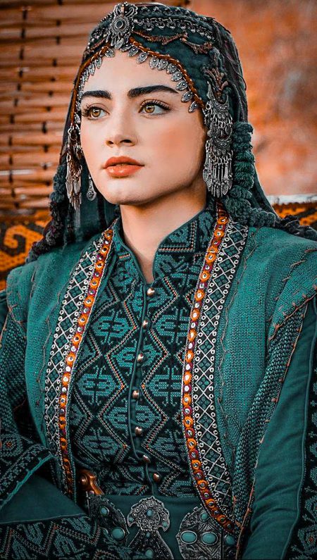 Turkish Celebs image