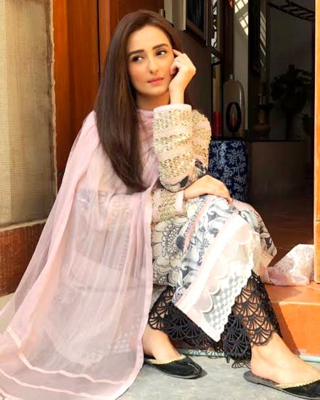 Pakistani Celebs image