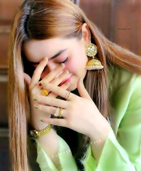 Beautiful People image