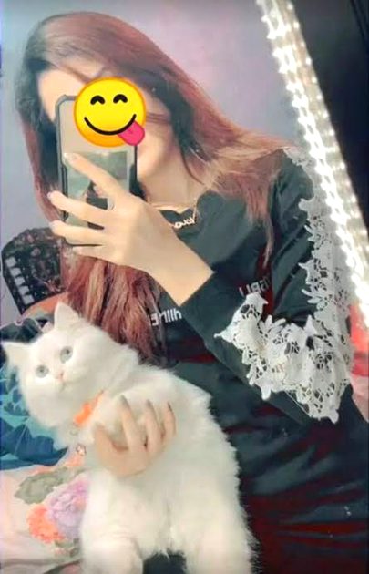 Beautiful People image