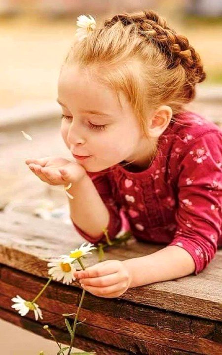 Beautiful People image