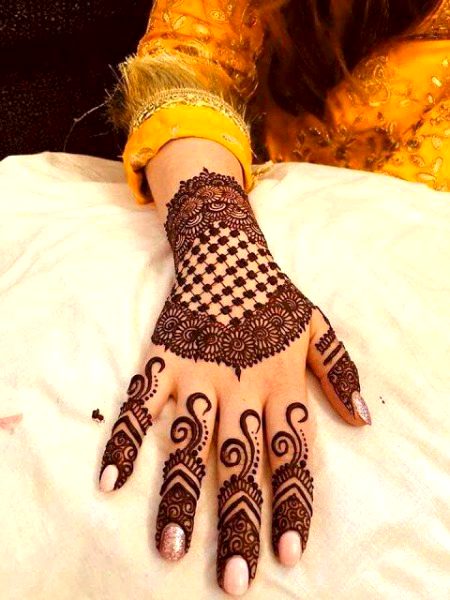 Mehndi Design image