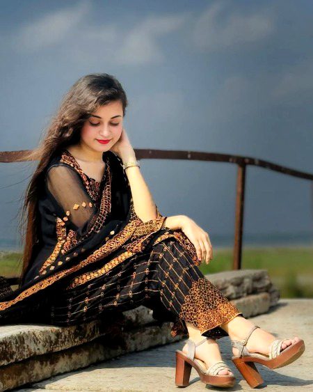 Beautiful People image