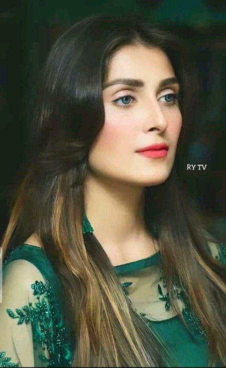 Pakistani Celebs image