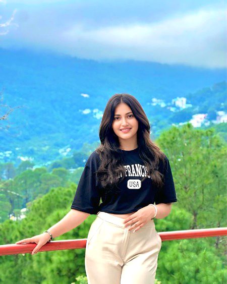 Beautiful People image