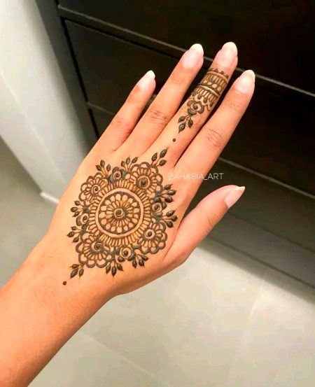 Mehndi Design image